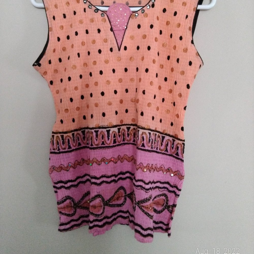 Beige and Pink top. Free size